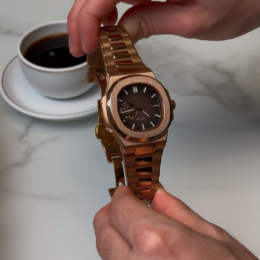 NAUTIKO | ROSE GOLD CHOCOLATE OPEN HEART