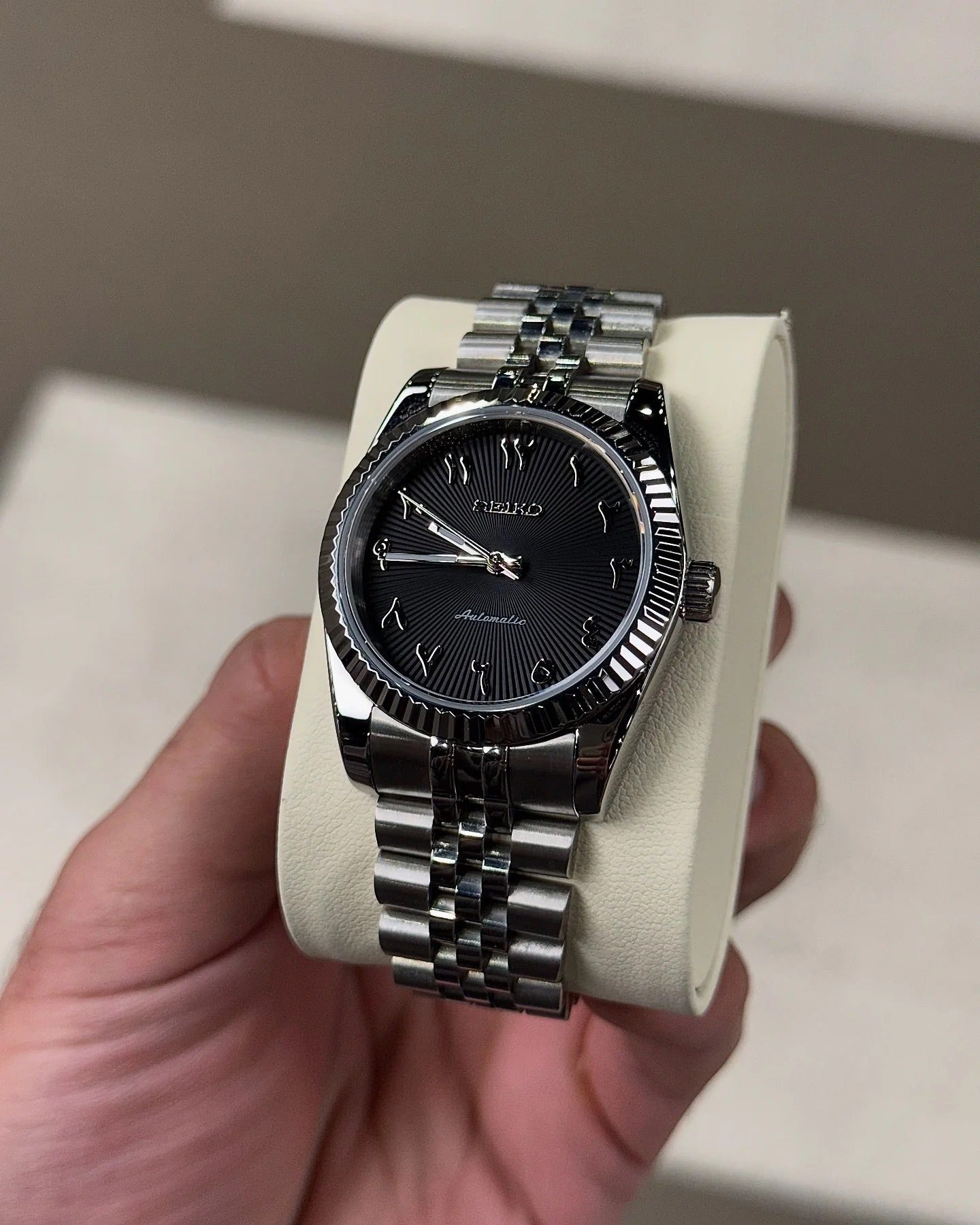 SEIKOJUST | BLACK ARABIC