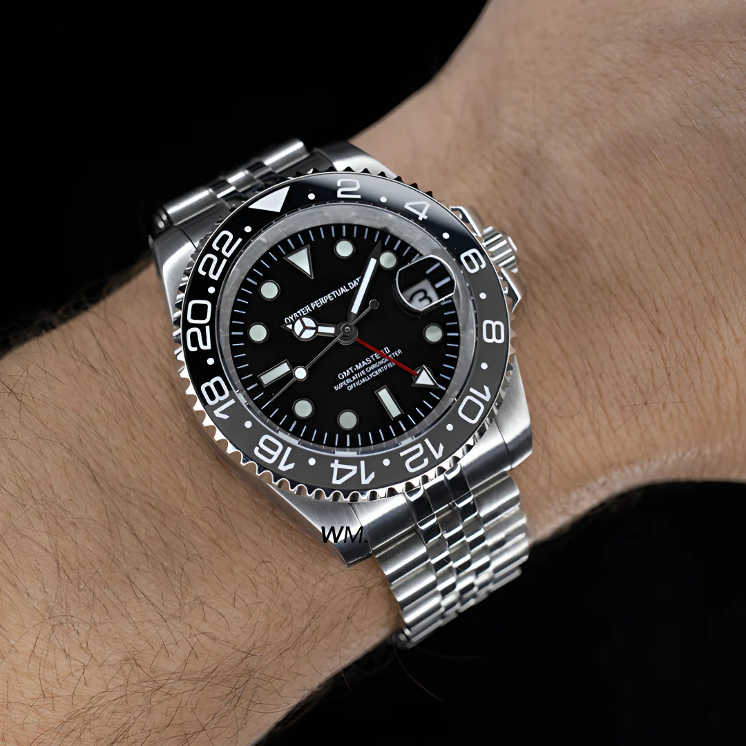 GMTEIKO | BRUCE WAYNE