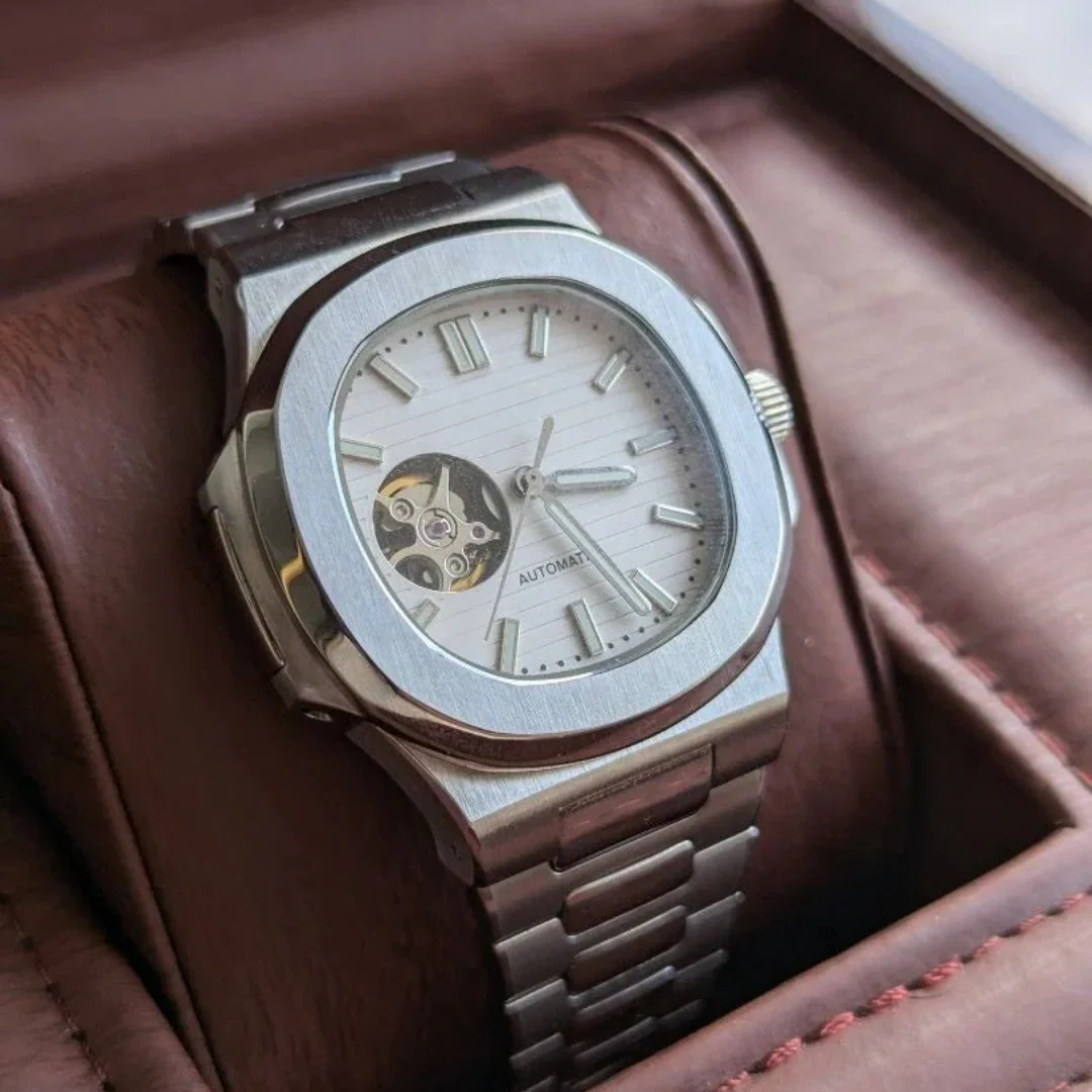 NAUTIKO | WHITE OPEN HEART