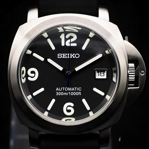 PANEIKO | BLACK RUBBER