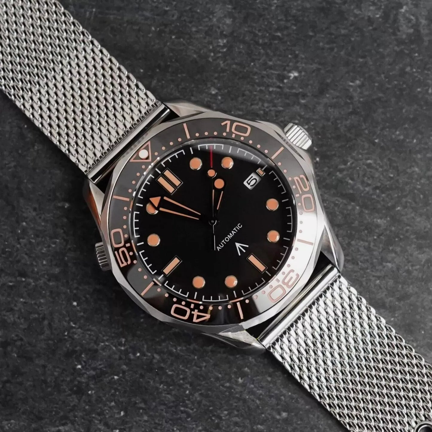 SEIKOMASTER | JAMES BOND 007